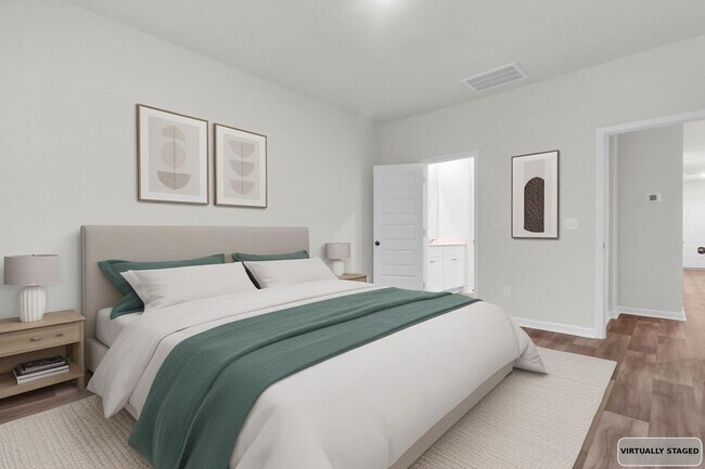 Building Photo - ***MOVE-IN SPECIAL*** $500 OFF OF YOUR FIR...