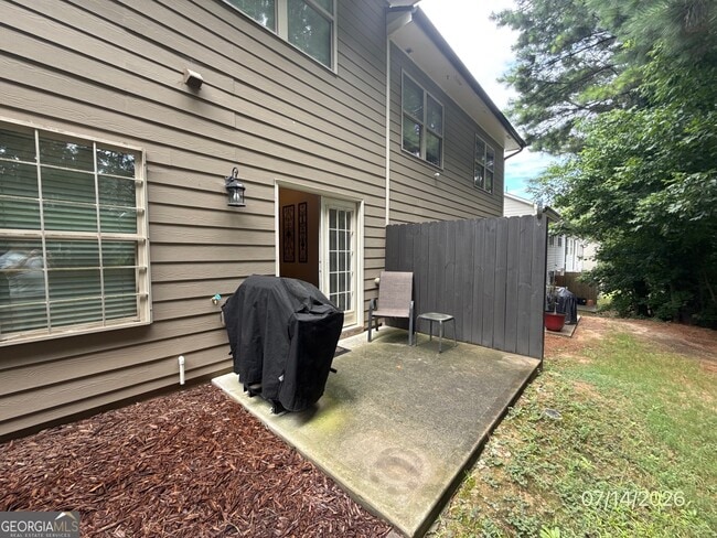 Building Photo - 428 Mulberry Row