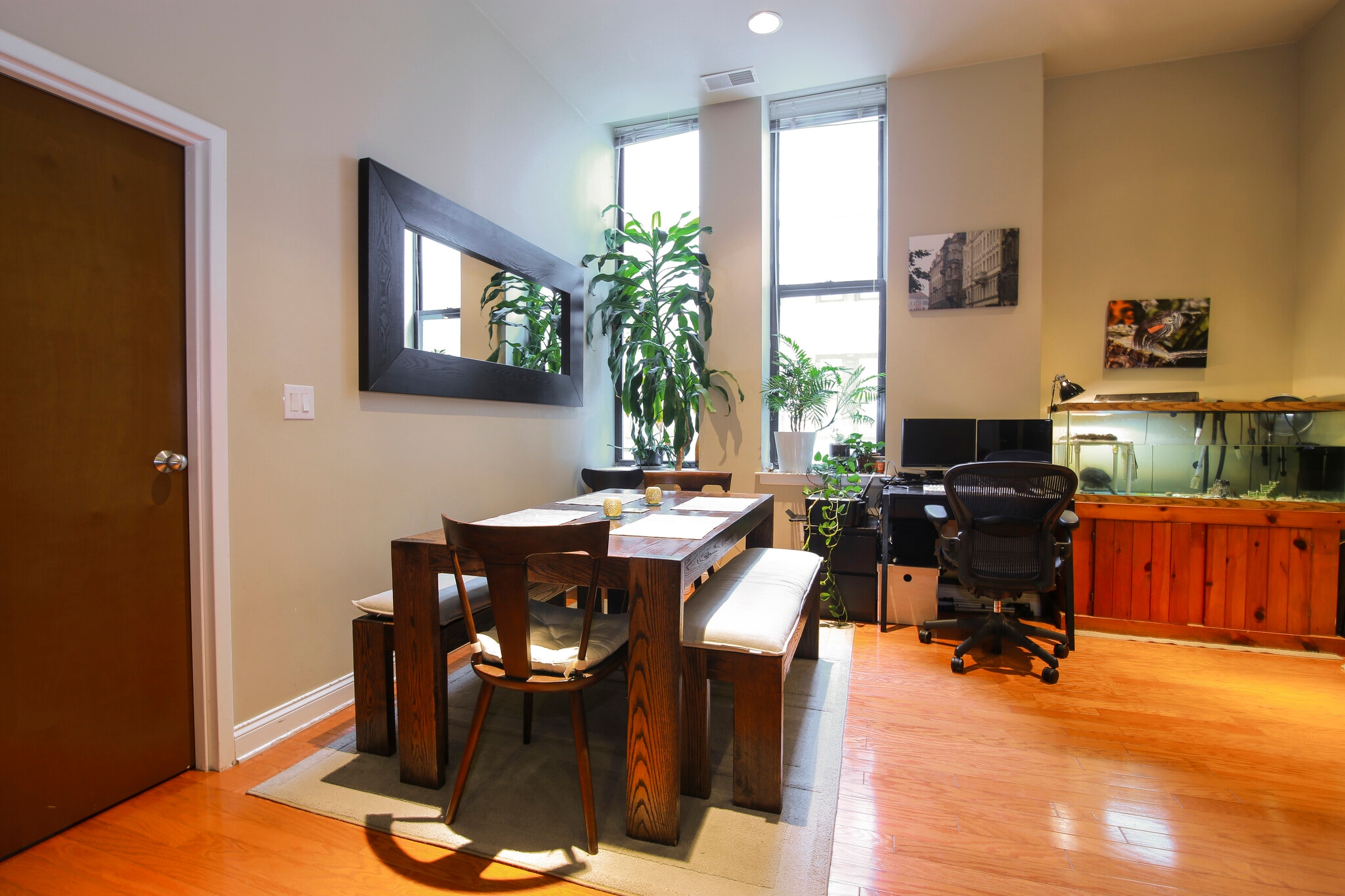 Dining Area - 1011 Chestnut Street
