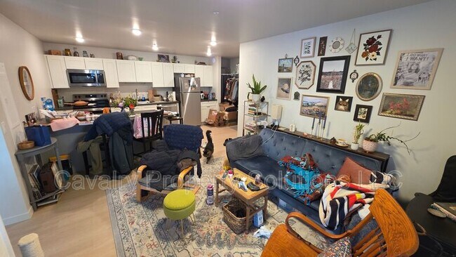 Building Photo - 1221 Commonwealth Ave