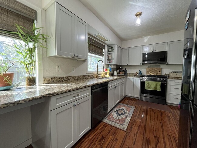 Building Photo - Comfortable Living in Bethany with Two Separate Units, Expansive 0.45-Acre Lot & Versatile Detach...