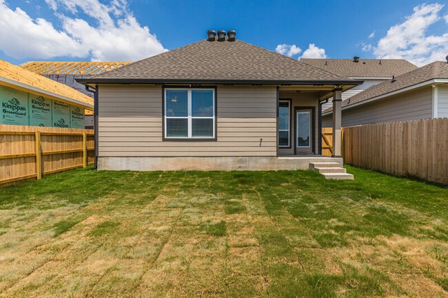 Building Photo - 1304 Elise Ave