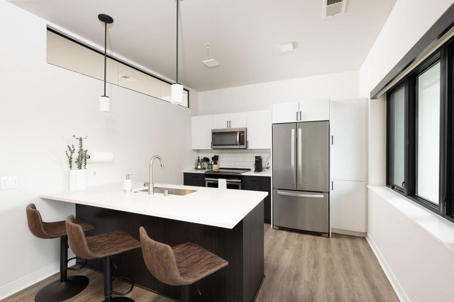 Building Photo - 1632 N Franklin Pl