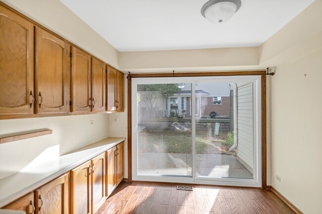 Building Photo - 2116 Glasgow Ct