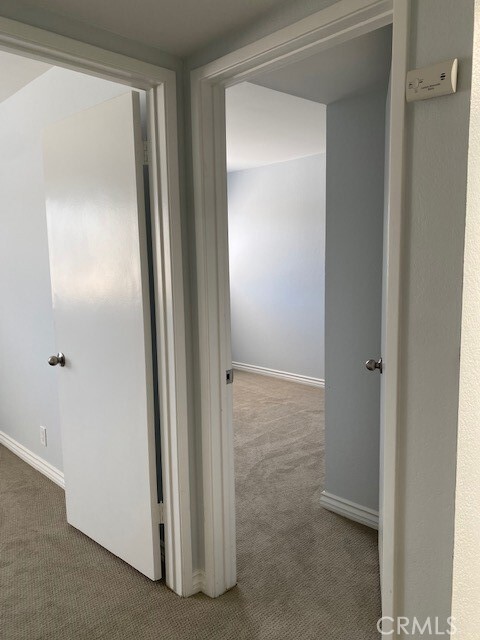 Building Photo - 10 Latitude Ct