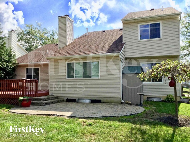 Building Photo - 254 Truro Ct