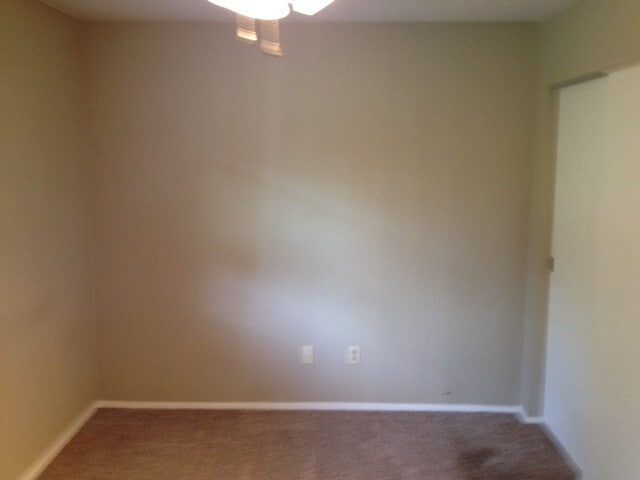 Building Photo - 7058 Manderlay Dr