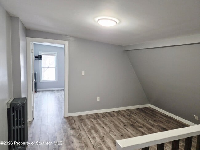 Building Photo - 124 Willow St