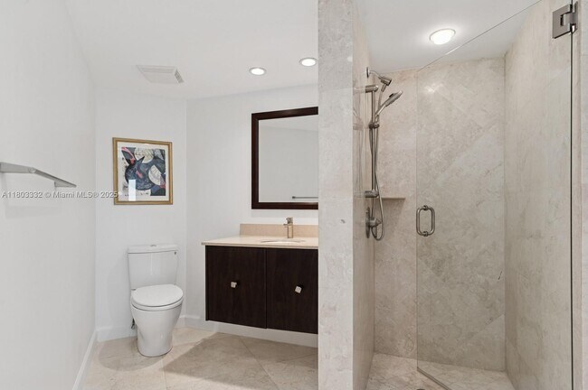 Building Photo - 3000 N Ocean Dr