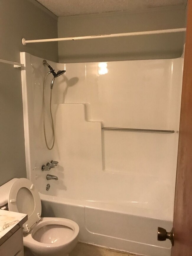 Building Photo - 462 Bub Teems Rd