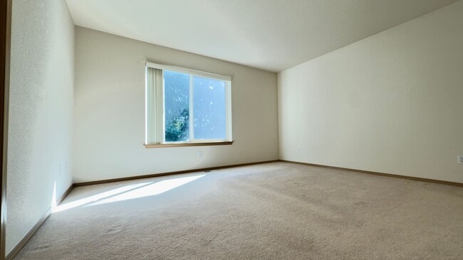 Building Photo - Tumwater 3 Bedroom plus Loft in Desirable ...