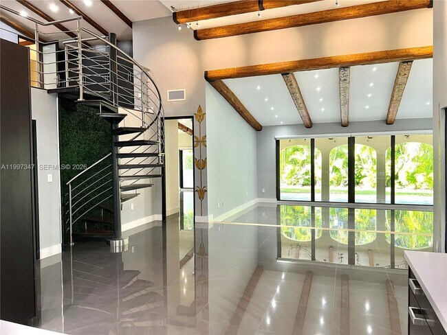 Building Photo - 9331 NW 48th Doral Terrace