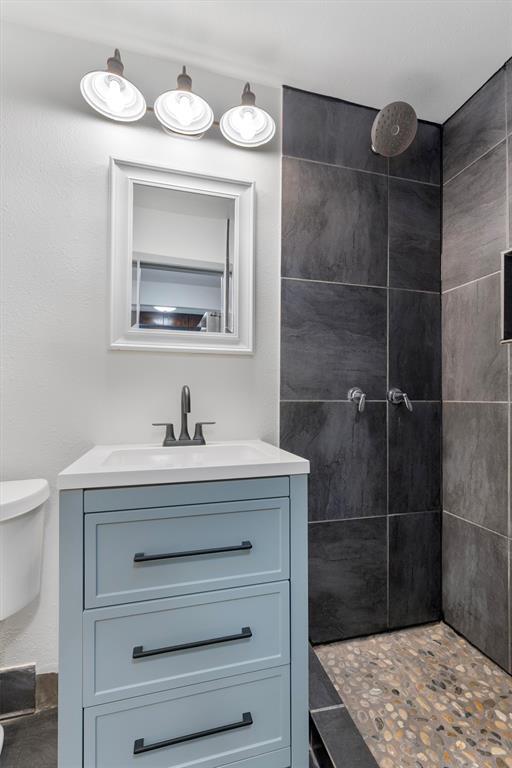 Building Photo - 1100 High Rd