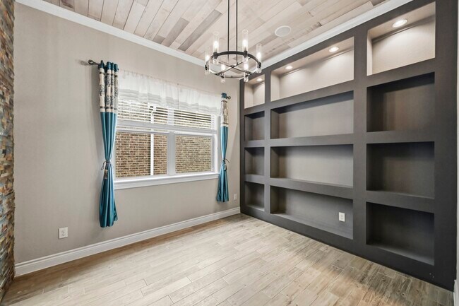 Building Photo - 2019 Wild Peregrine Cir