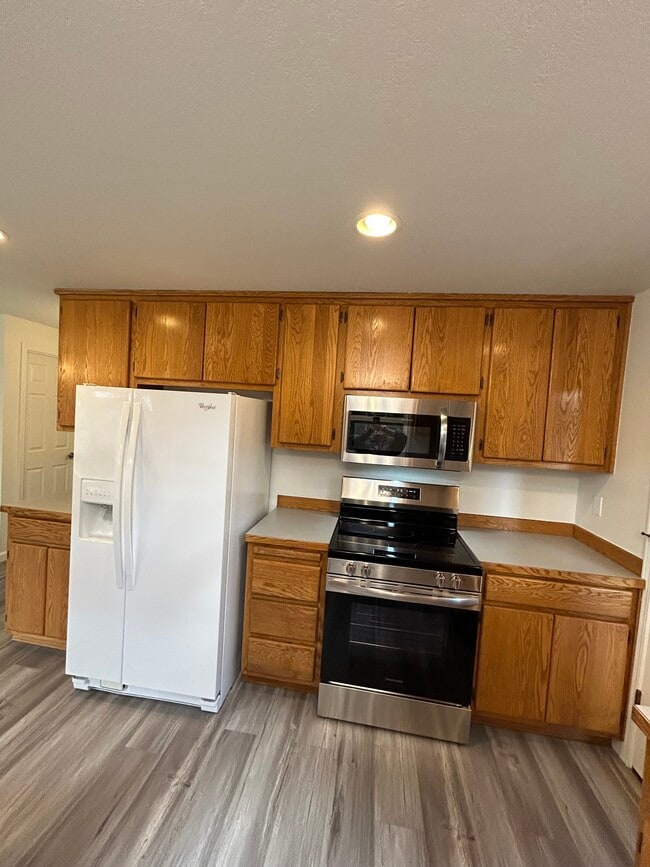 Building Photo - 4906 123rd St NE