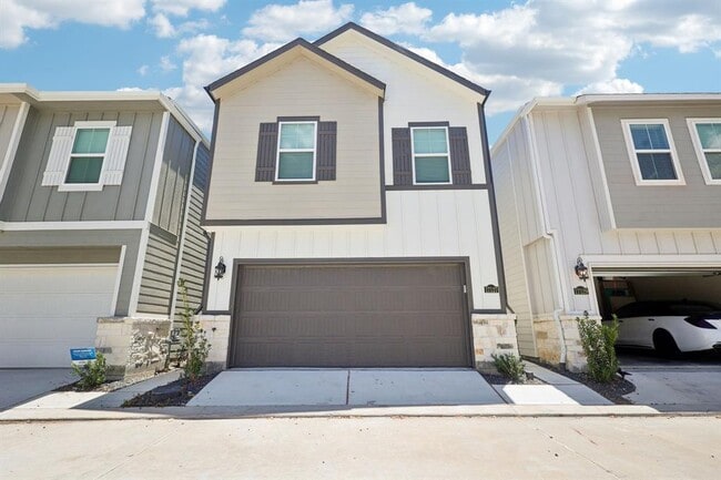 Building Photo - 17127 White Acer Way