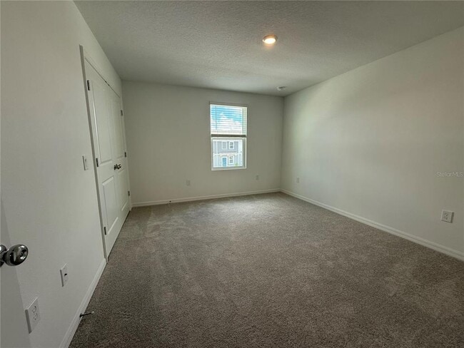 Building Photo - 3085 Skyline Lp