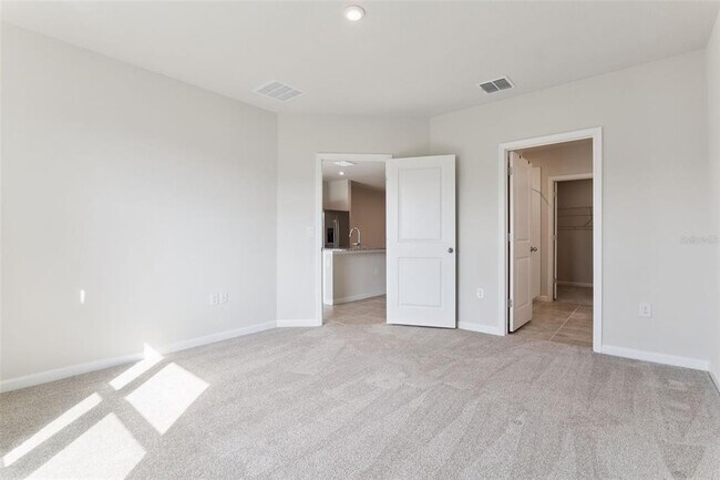 Building Photo - 1206 Port Blue Wy