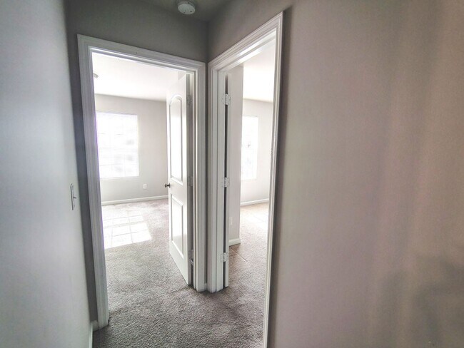 Building Photo - A Fabulous Place to Call Home!