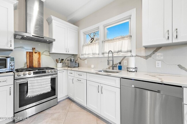 Building Photo - 701 Asbury Ave