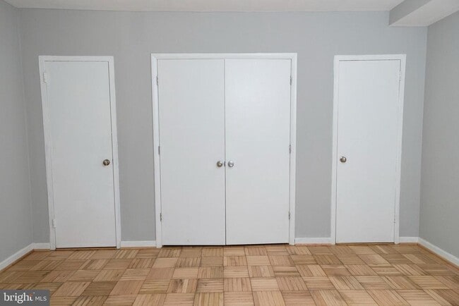 Building Photo - 3117 Ravensworth Pl