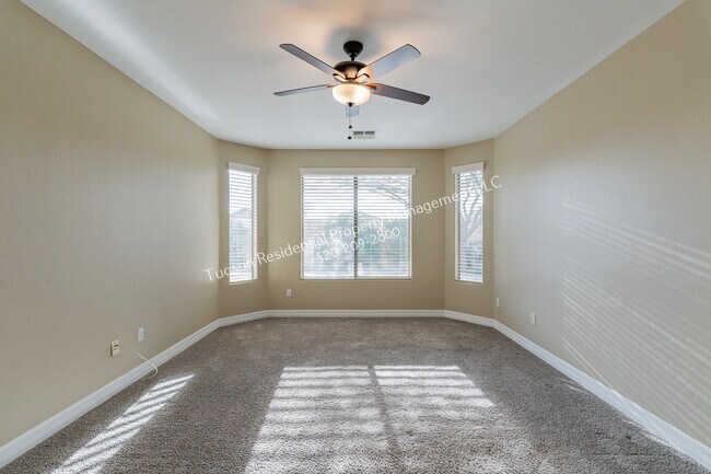 Building Photo - 799 West Camino Tunera