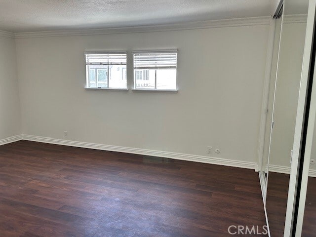 Building Photo - 300 Apolena Ave