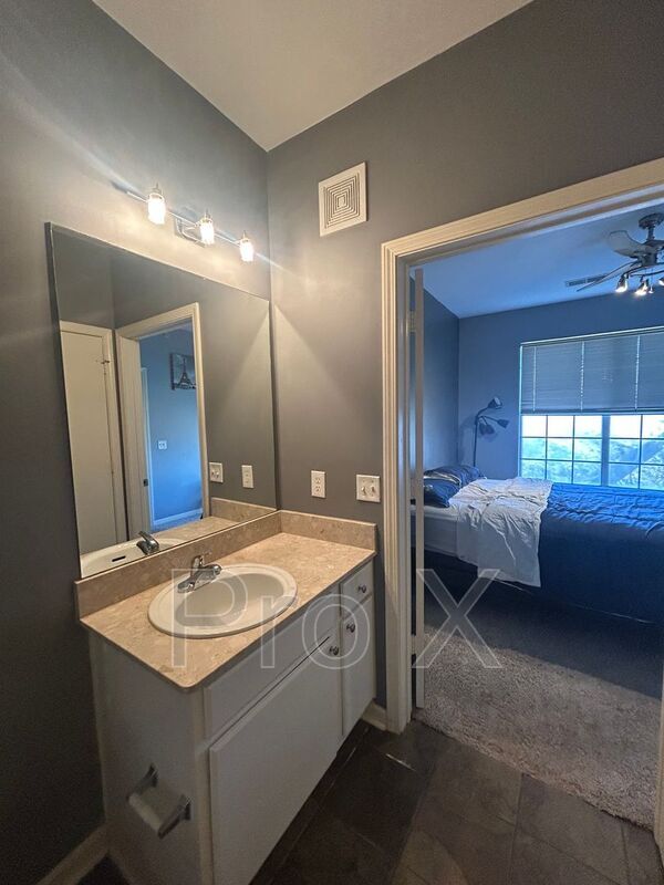 Building Photo - 4230 NW Meadow Creek Cir