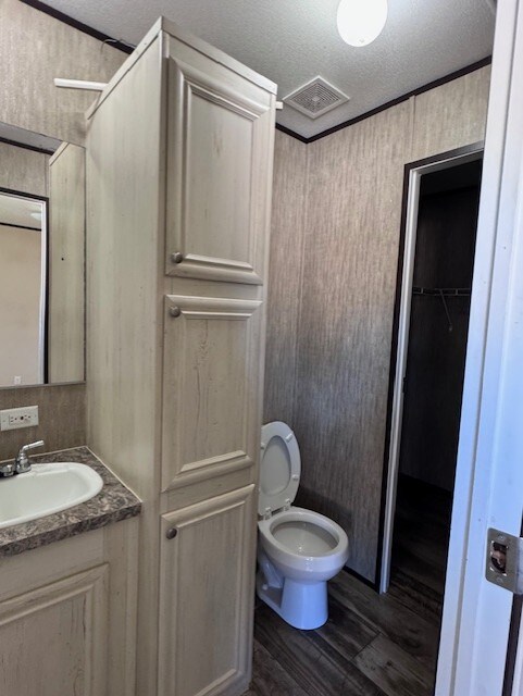 Building Photo - 1 Leila Dr