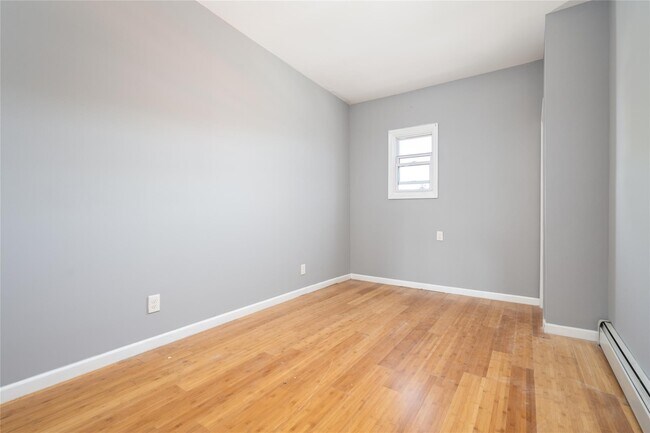Building Photo - 120-25 178th St