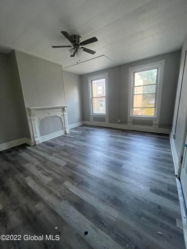 123 Clinton St 123 Clinton St Albany NY 12202 Apartment Finder