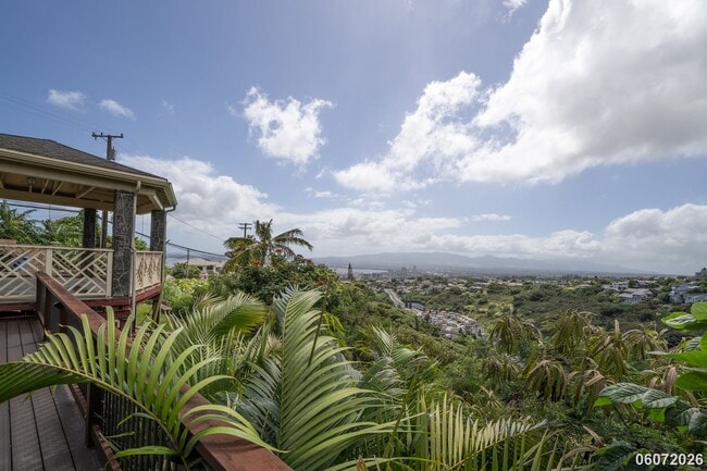 Building Photo - $3650.00 | 2bd/2.5ba Single Family Home in Halawa Heights