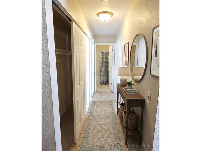 Building Photo - 808 Evergreen Ave