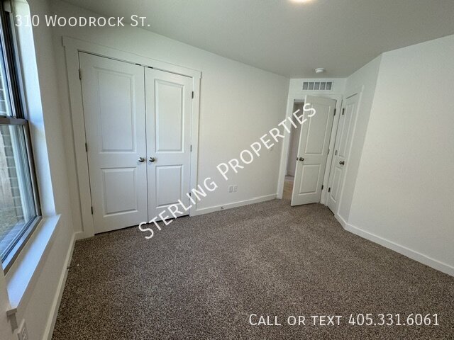 Building Photo - 310 Woodrock St