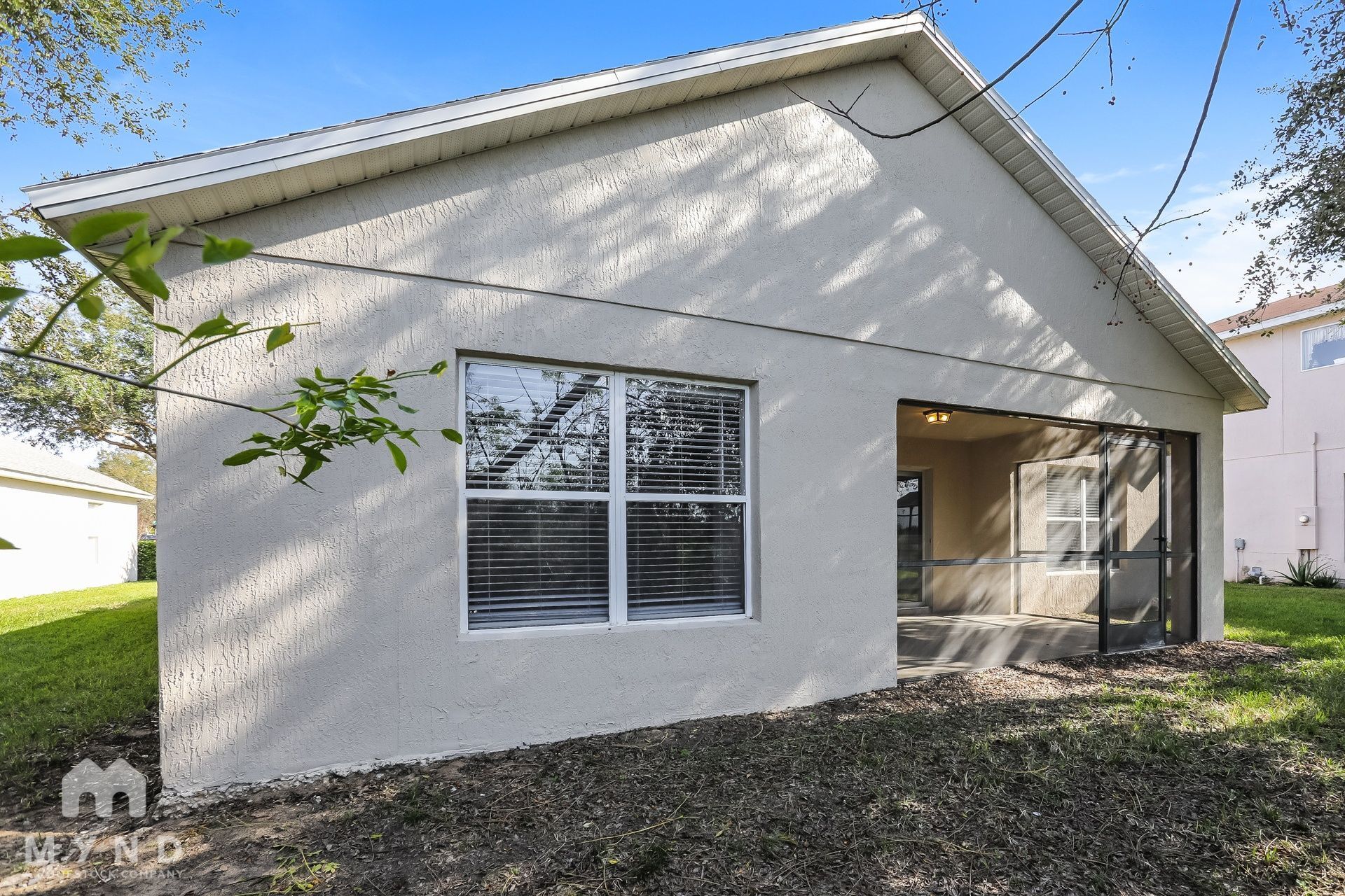 Building Photo - 1505 Lake Villa Dr