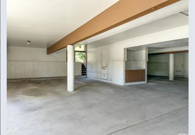 Building Photo - 6881 S Countrywoods Cir