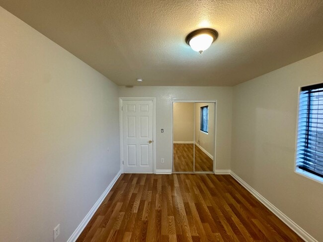 Building Photo - 10524 S Avalon Blvd