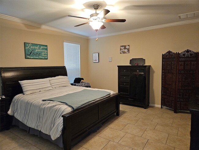 Building Photo - 402 Stockport Dr