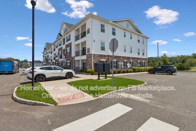 Building Photo - 517 Tavern Rd