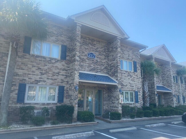 Building Photo - 217 Double Eagle Dr