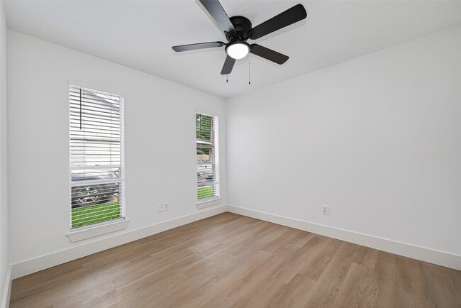 Building Photo - 1834 Shadow Rock Dr