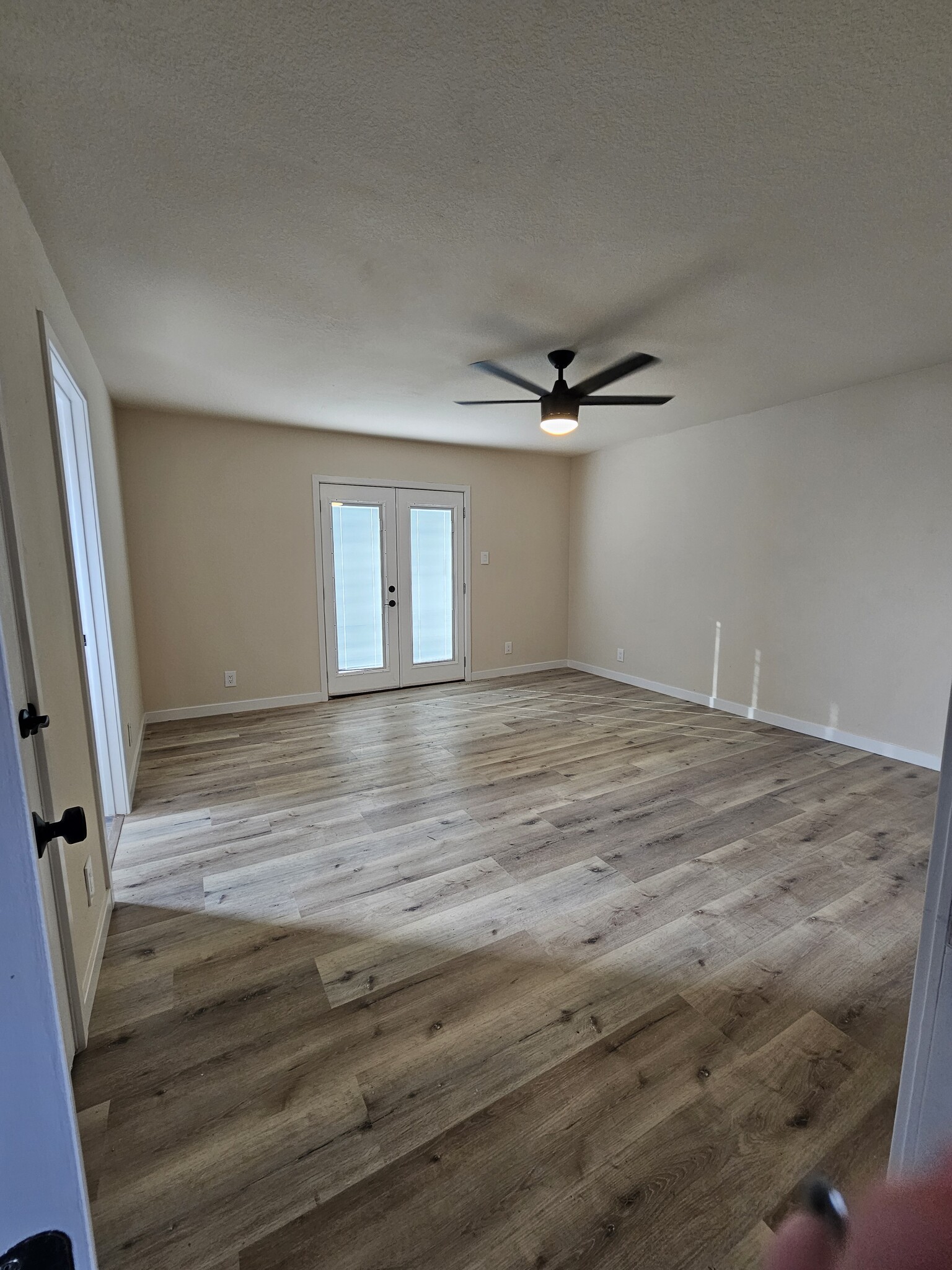 Building Photo - 4310 W 159th St