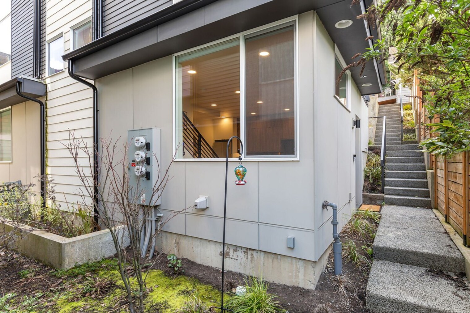 Building Photo - 65 W Dravus St