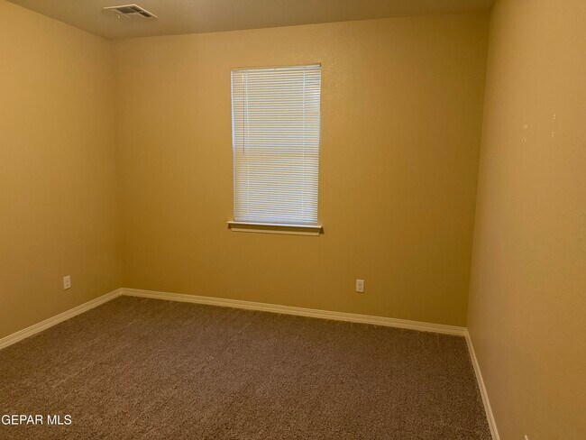 Building Photo - 416 Quiet Pr Dr