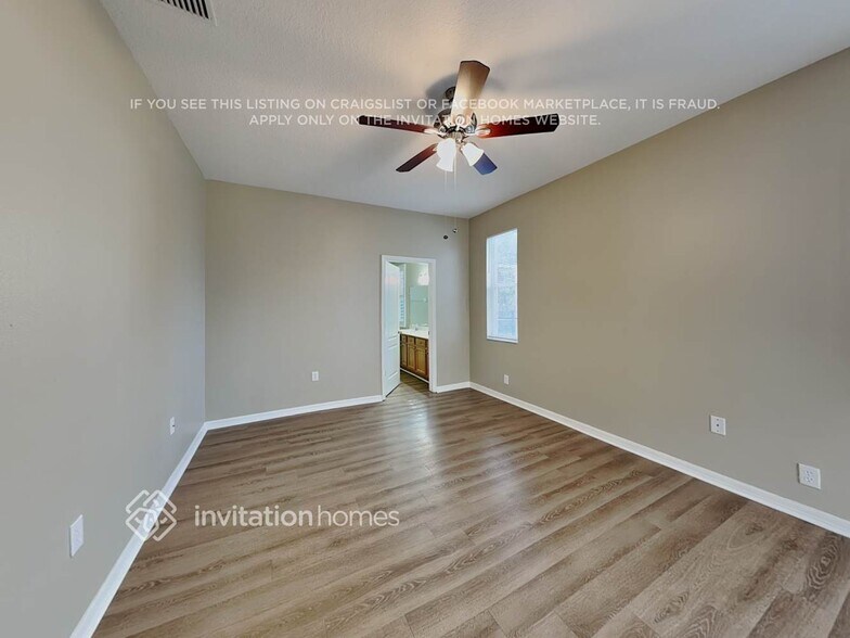 Building Photo - 10547 Peppergrass Ct