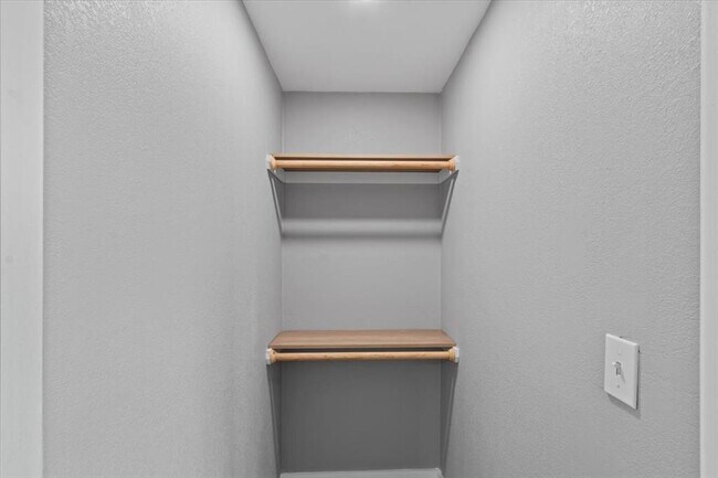 Building Photo - 102 East St