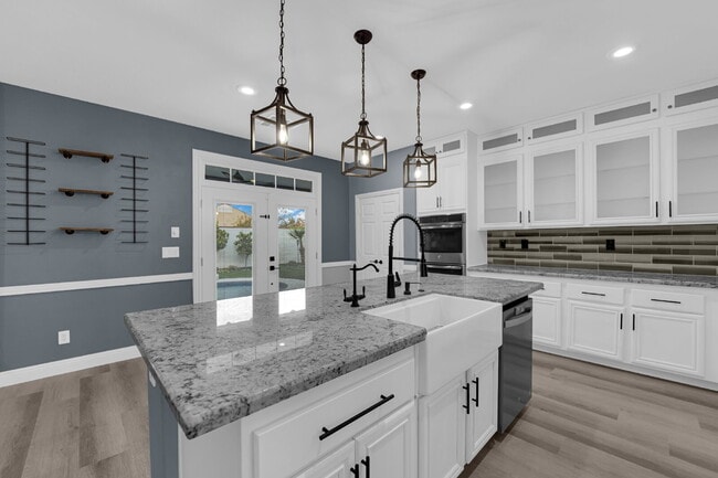 Building Photo - 4319 N Thunder Twice St