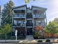 Building Photo - Beautiful 2 bedroom, 1 bathroom Condo in N...