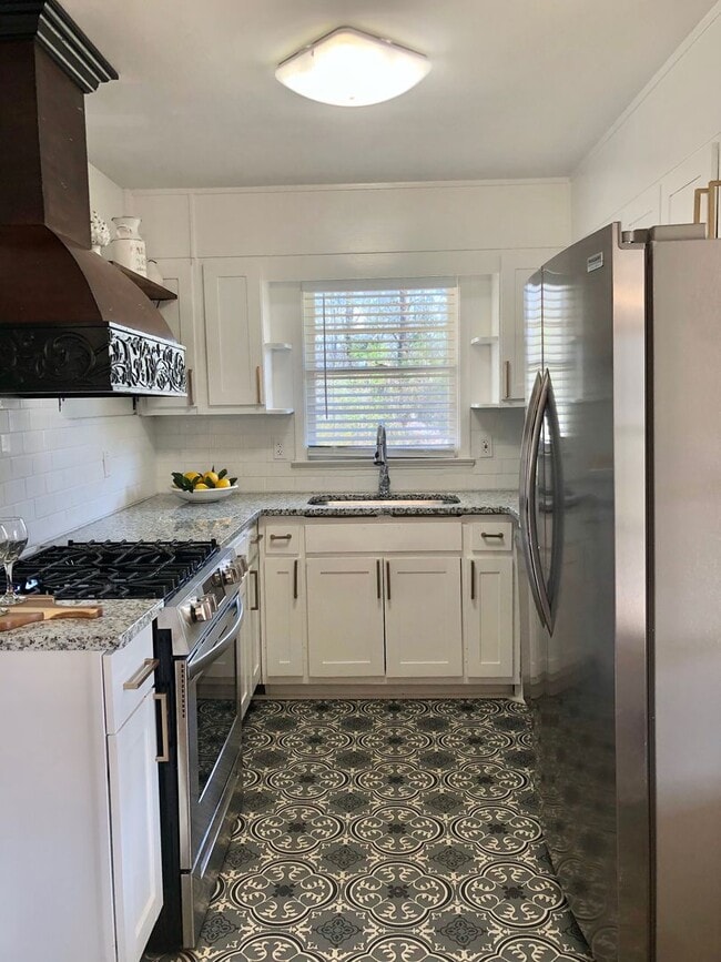 Building Photo - Renovated Farmhouse Inspired Brick Ranch