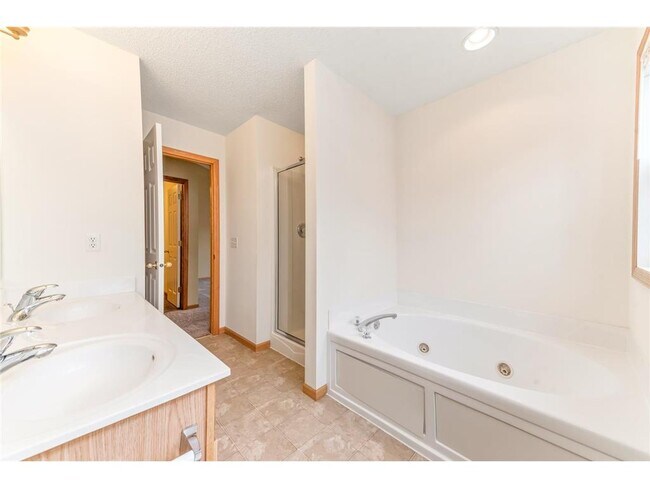 Building Photo - 15726 Frisian Ln